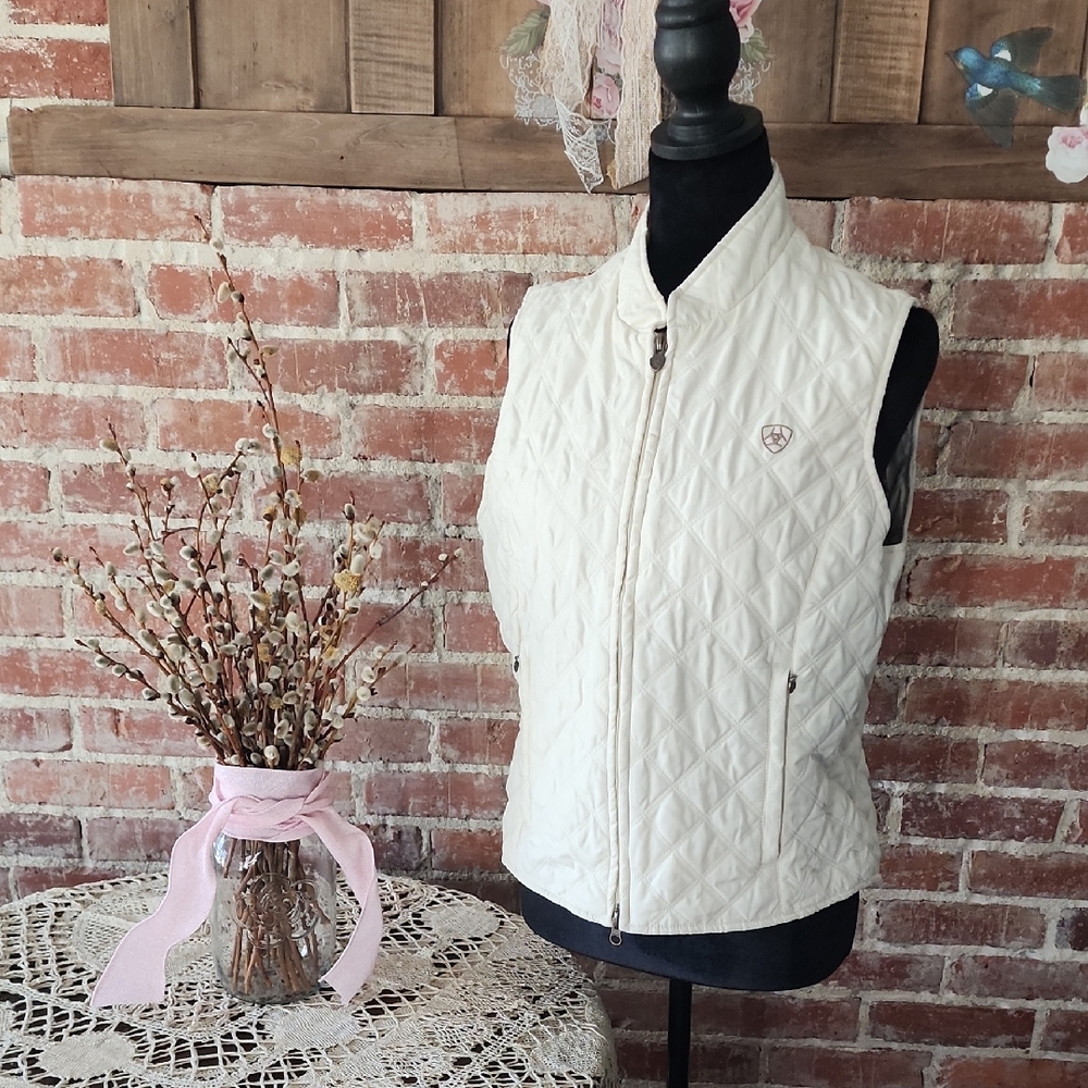 Ariat Cream Quilted Vest